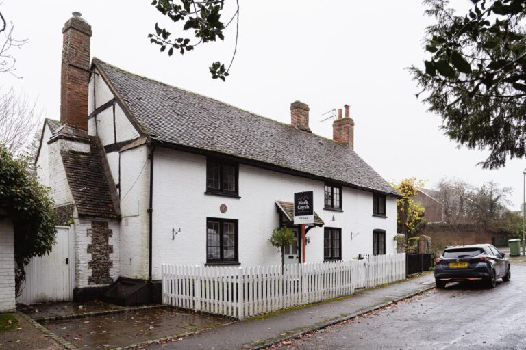 Leatherhead Road, Great Bookham, Leatherhead